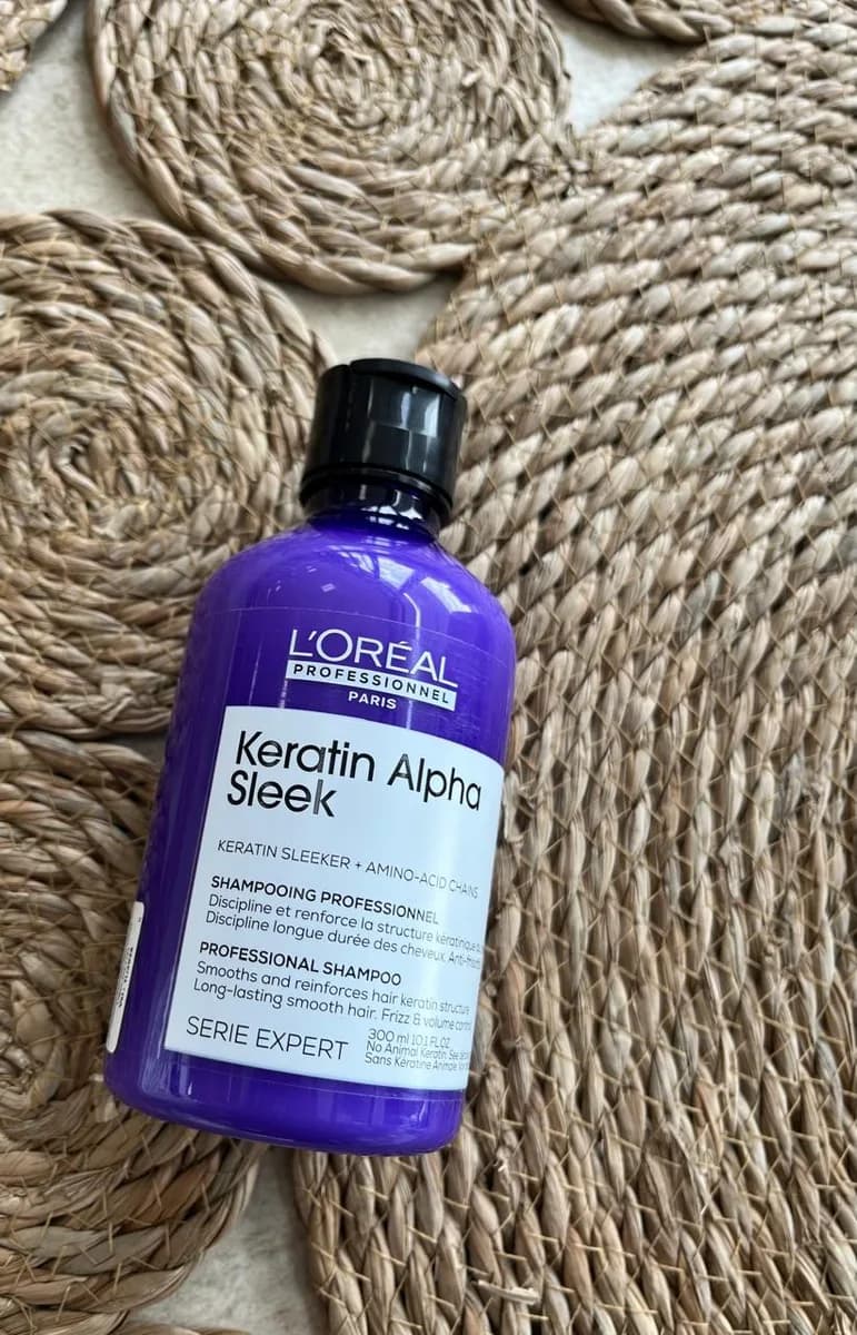 Keratin Alpha Sleek Shampoo porf  300ml.